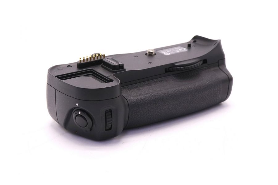 Батарейная ручка Nikon MB-D10 оригинал