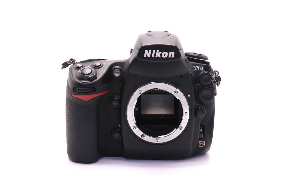 Nikon D700 body (пробег 17890 кадров)