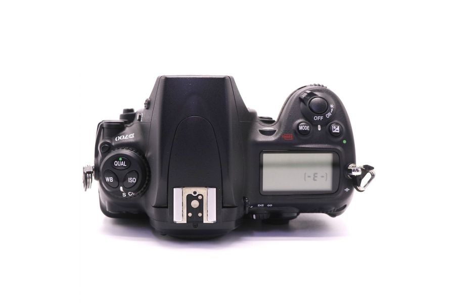 Nikon D700 body (пробег 17890 кадров)