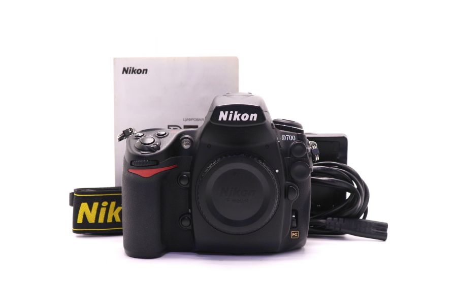 Nikon D700 body (пробег 17890 кадров)