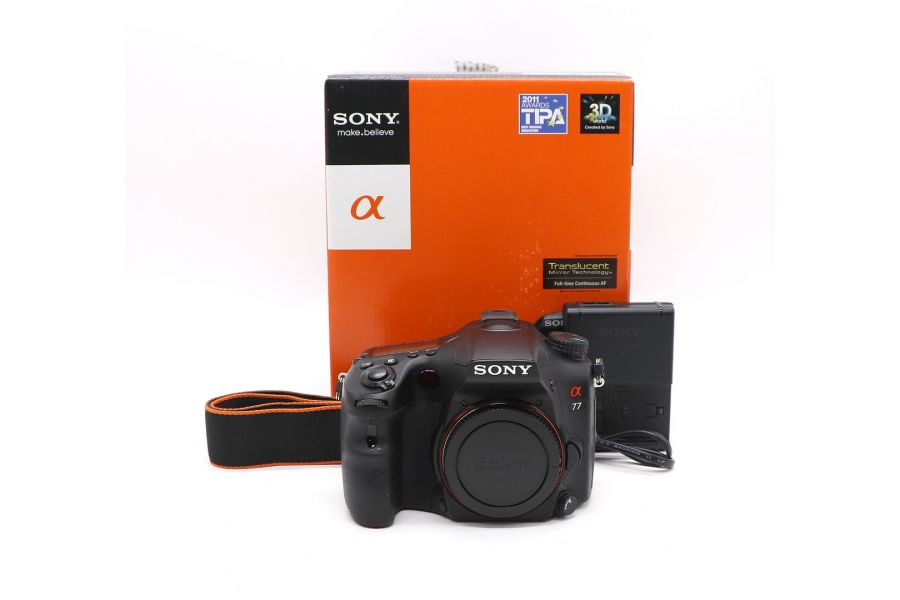 Sony A77 body в упаковке (пробег 8850 кадров)