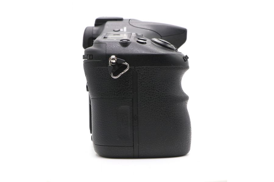 Sony A77 body в упаковке (пробег 8850 кадров)