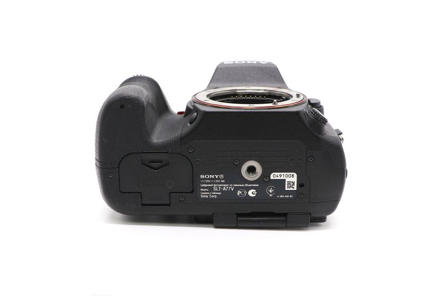 Sony A77 body в упаковке (пробег 8850 кадров)