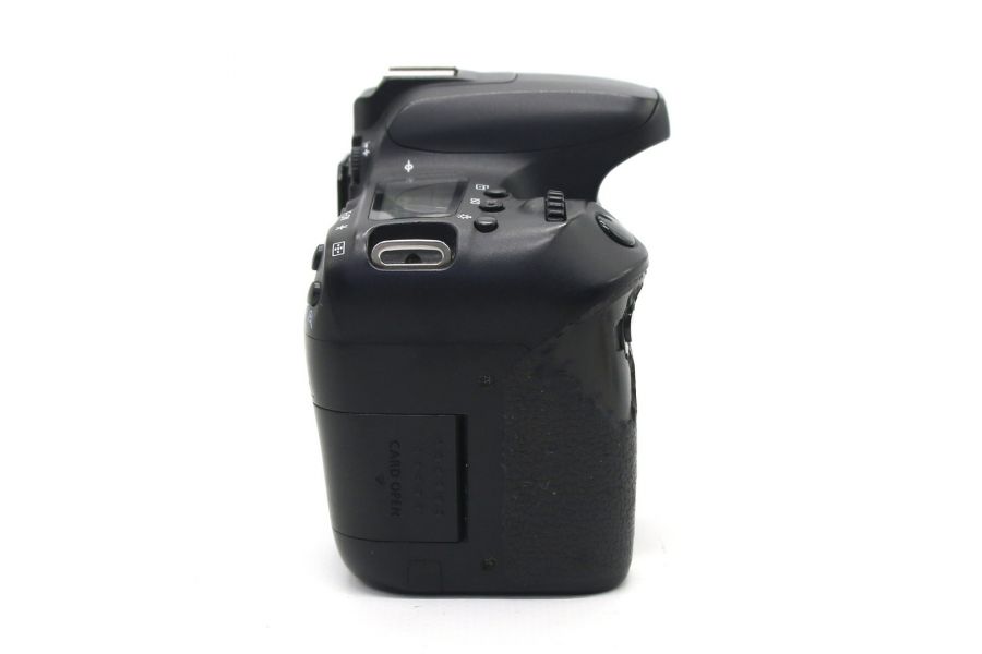 Canon EOS 77D body (пробег 202000 кадров)