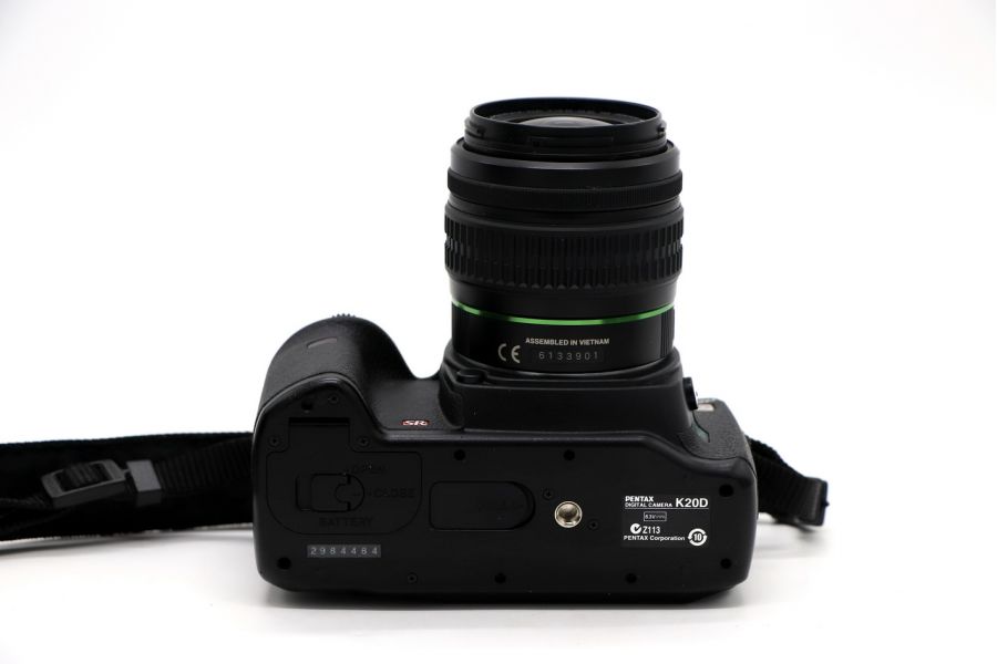 Pentax K20d kit в упаковке (пробег 5.3К кадров)