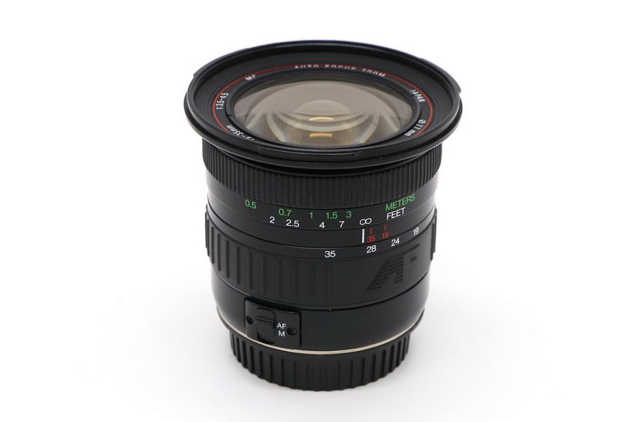 Vivitar AF Series 1 19-35mm f/3.5-4.5 MC