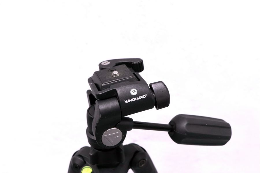 Штатив Vanguard Espod 203AP