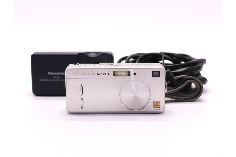 Panasonic Lumix DMC-F1