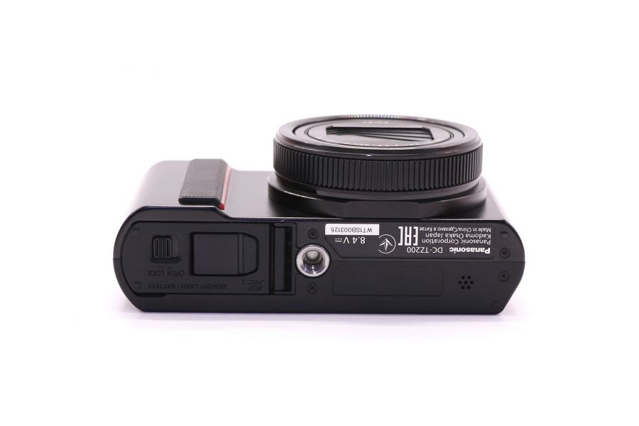 Panasonic Lumix DC-TZ200 в упаковке (China, 2017)