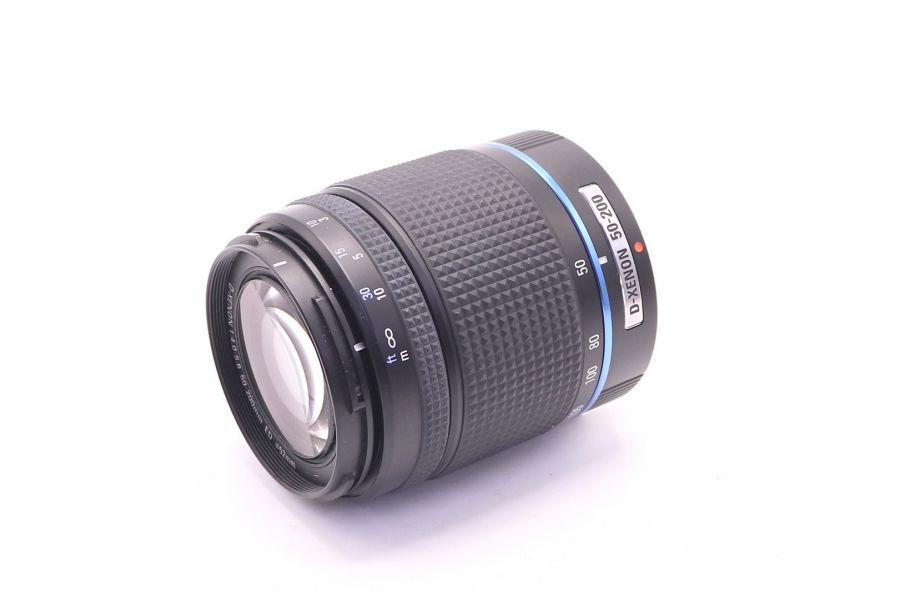 Samsung D-XENON 50-200mm f/4-5.6 в упаковке