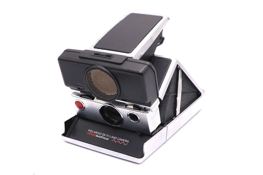 Polaroid SX-70 Land Camera (USA, 1973)