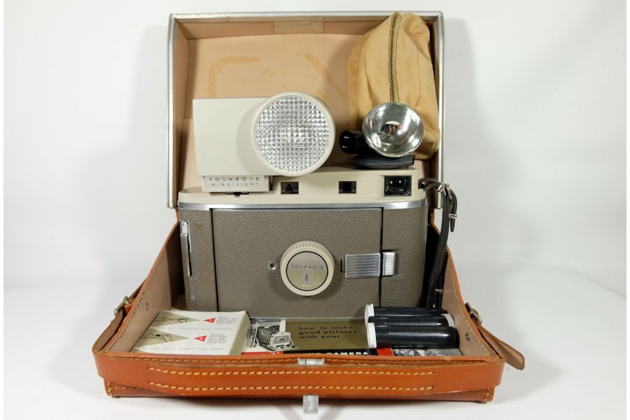 Редкость Polaroid 800 новый, комплект