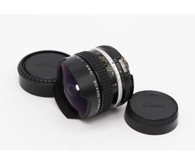 Nikon Fisheye-Nikkor 16mm f/2.8 Ai-S (Japan)