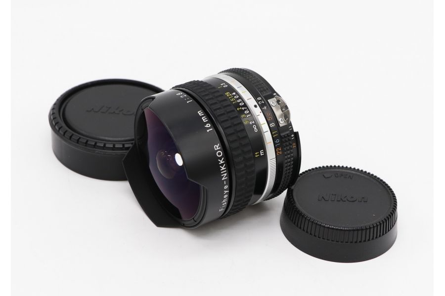 Nikon Fisheye-Nikkor 16mm f/2.8 Ai-S (Japan)