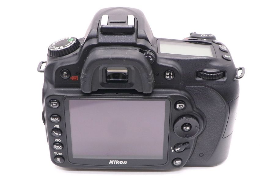 Nikon D90 body в упаковке (пробег 3125 кадров)