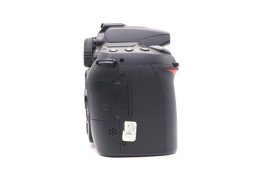 Nikon D90 body в упаковке (пробег 3125 кадров)