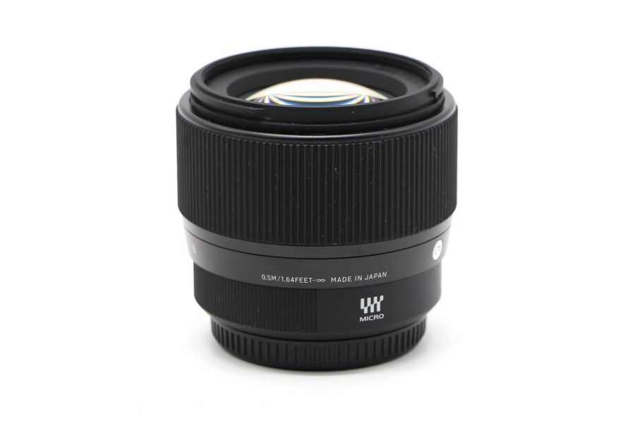 Sigma 56mm f/1.4 DC DN Contemporary Micro 4/3