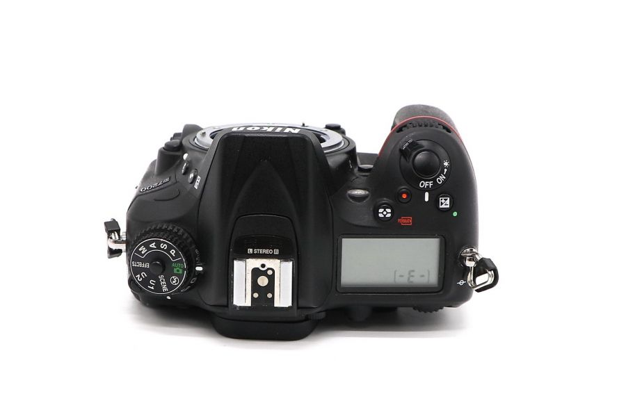 Nikon D7200 body в упаковке (пробег 8515 кадров)