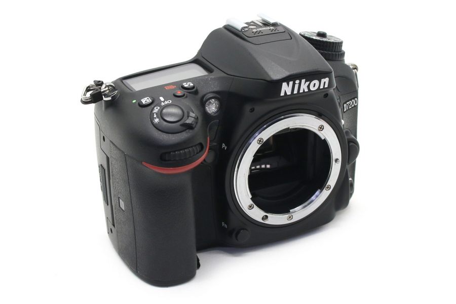 Nikon D7200 body (пробег 13180 кадров)