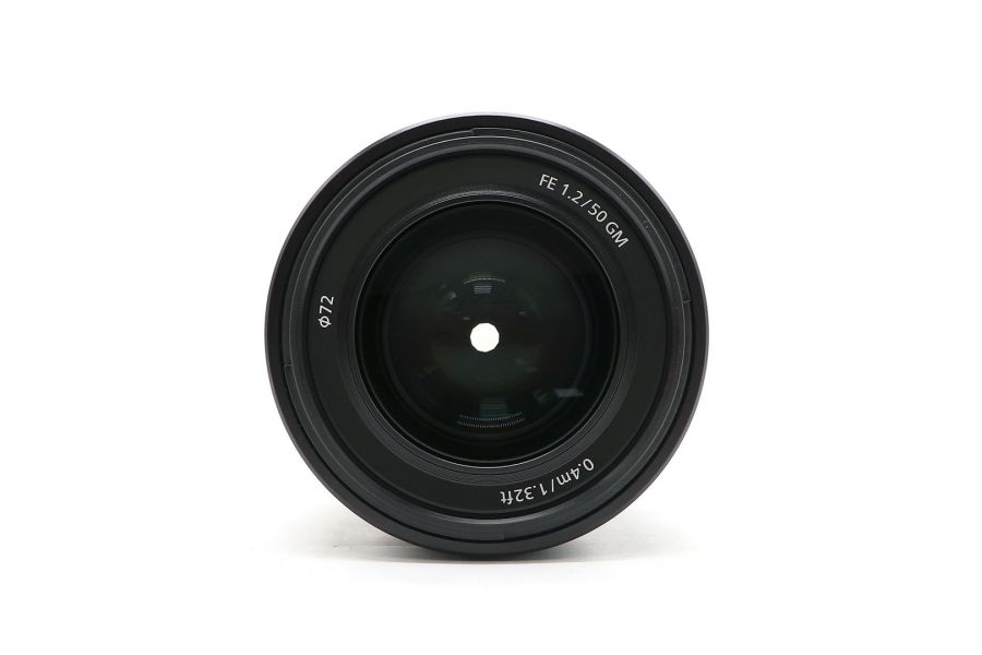Sony FE 50mm f/1.2 GM в упаковке