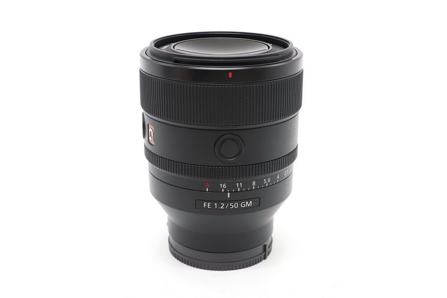 Sony FE 50mm f/1.2 GM в упаковке