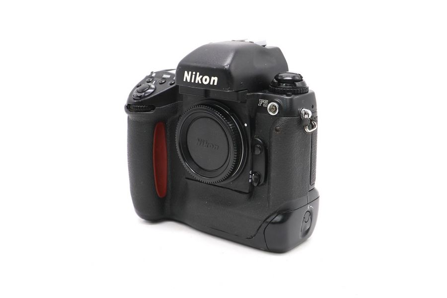 Nikon F5 body (№3081148)