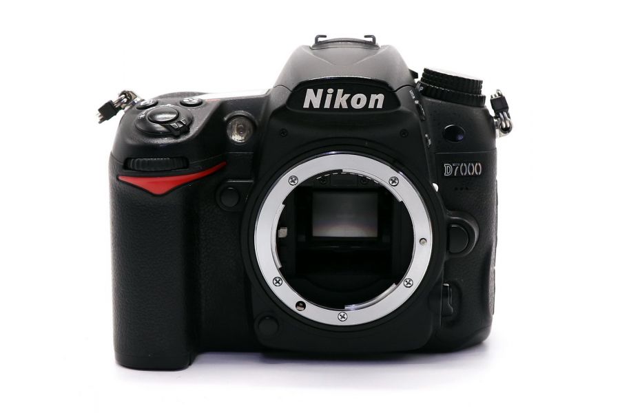 Nikon D7000 body (пробег 130615 кадров)