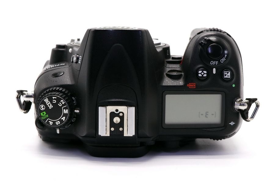 Nikon D7000 body (пробег 130615 кадров)