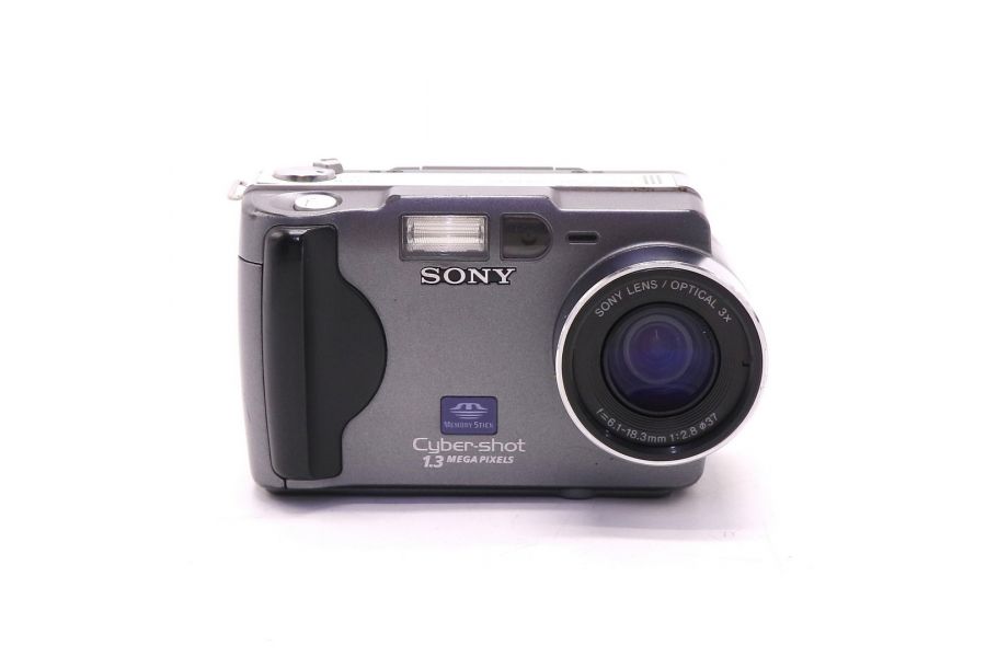 Sony Cyber-shot DSC-S30