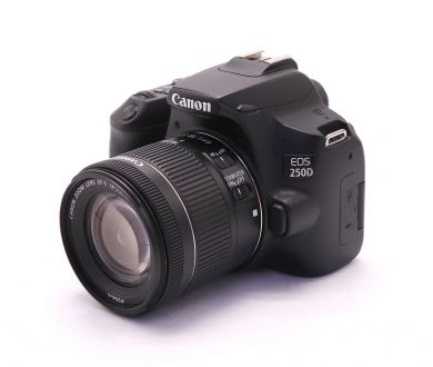 Canon EOS 250D kit (пробег 3750 кадров)