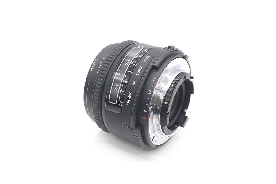 Sigma Super-Wide II 24mm f/2.8 Multi-Coated for Nikon F