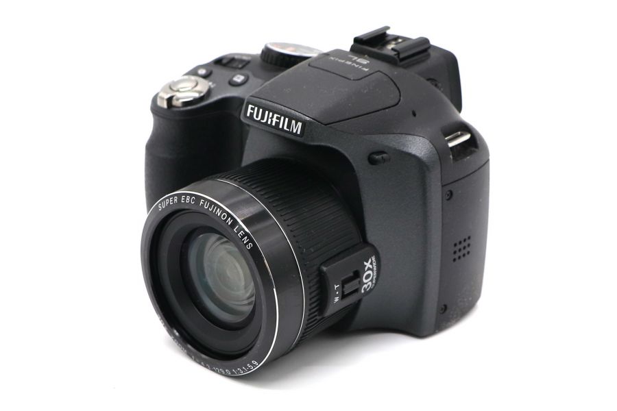 Fujifilm FinePix SL300