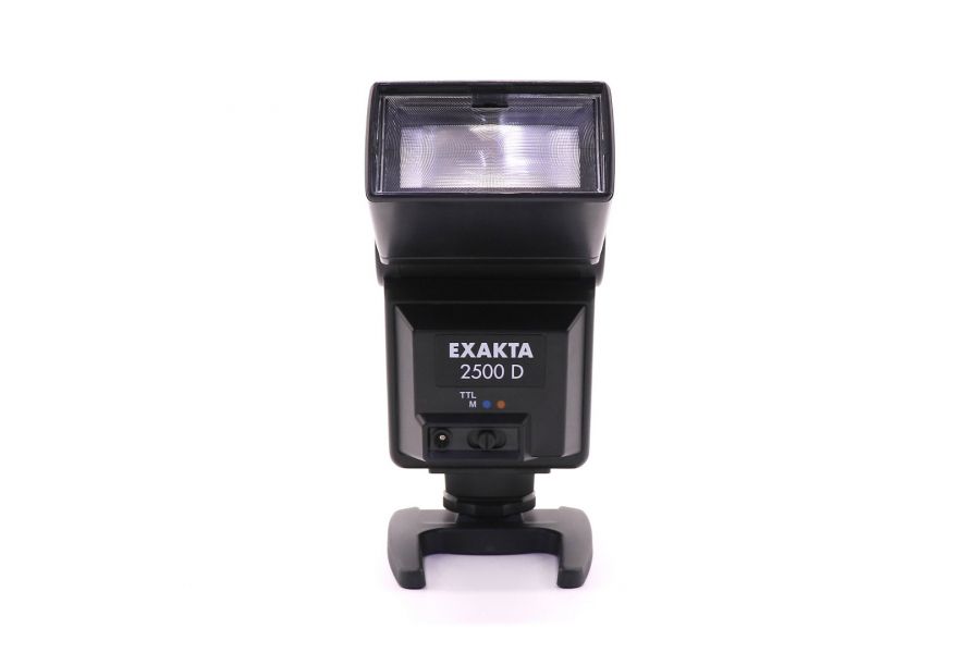 Фотовспышка Exakta 2500D в упаковке
