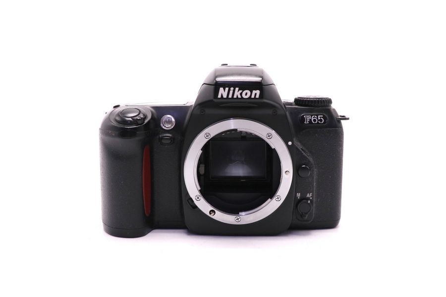Nikon F65 body (Japan, 2002)
