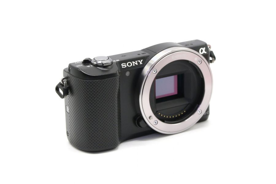Sony a5000 body (пробег 7190 кадров)