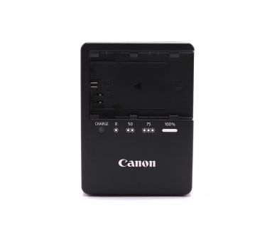 Купить Зарядное устройство Canon LC-E6 (China) Зарядное устройство Canon LC-E6 (China)
