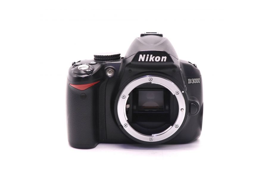 Nikon D3000 body (пробег 11570 кадров)