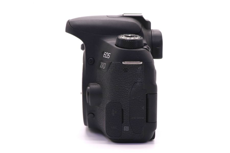 Canon EOS 77D body в упаковке (пробег 3250 кадров)
