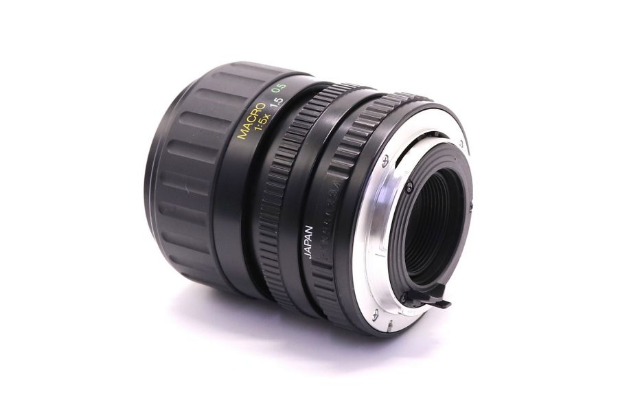 Vivitar 35-70mm 3.5-4.8 MC (Japan, 1982) 