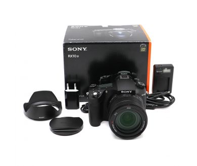 Sony Cyber-shot DSC-RX10M4 в упаковке (Ростест)