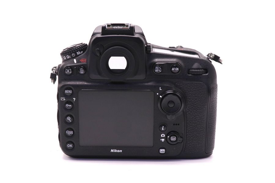 Nikon D810 body в упаковке (пробег 83000 кадров)
