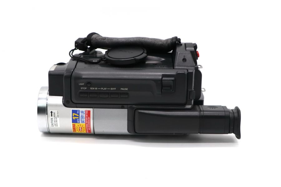 Видеокамера Sony CCD-TRV58E