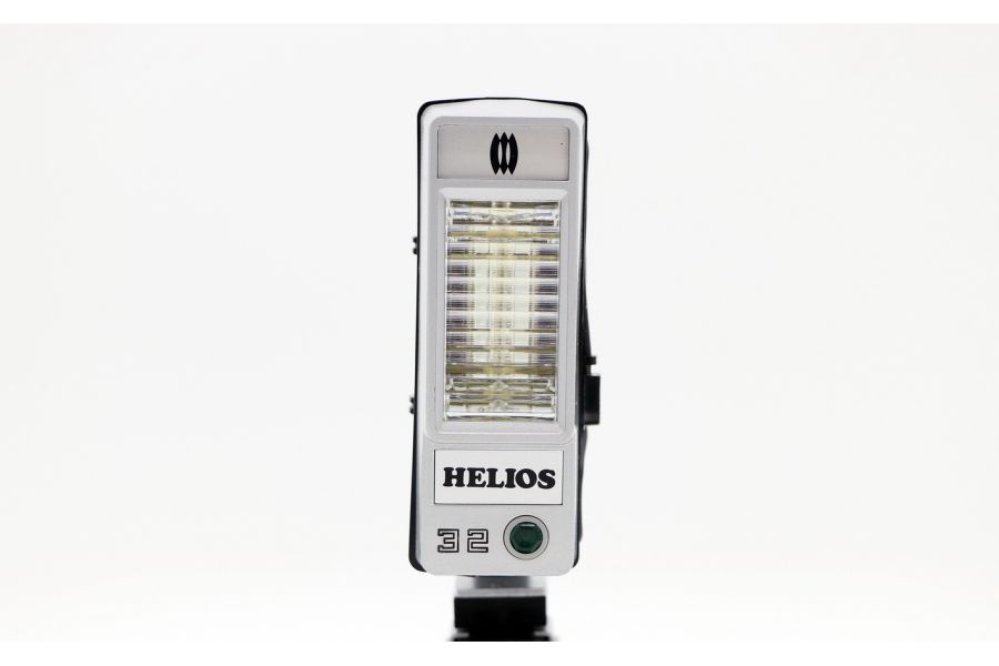 Фотовспышка Helios 32