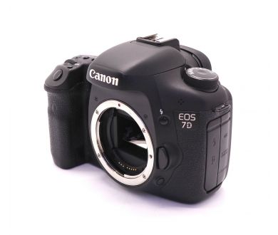 Canon EOS 7D body (пробег 28000 кадров)