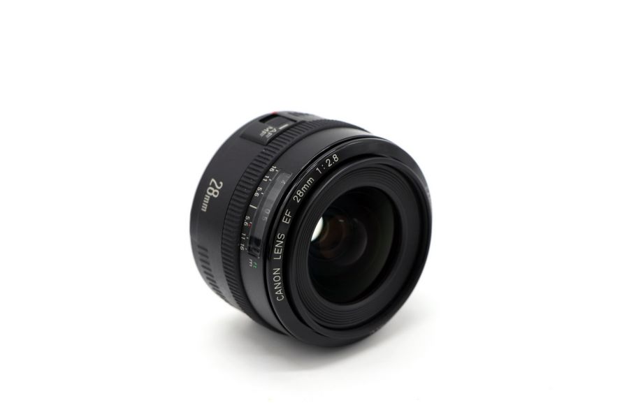 Canon EF 28mm f/2.8 подходит для путешествий