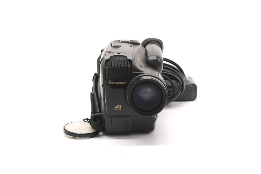 Видеокамера Panasonic NV-S20B