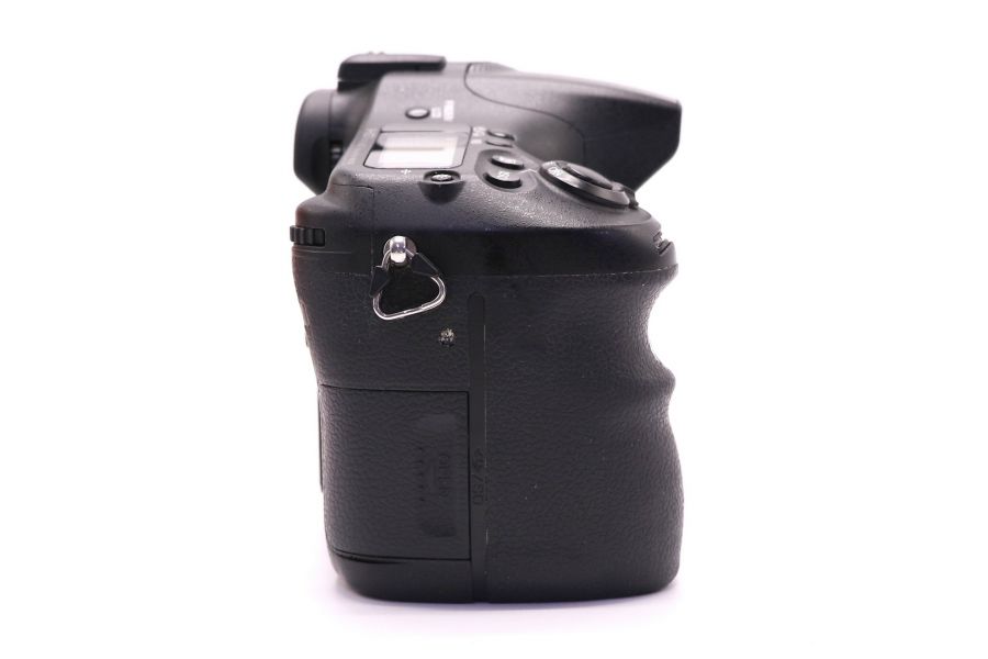 Sony A77 body в упаковке (пробег 81680 кадров)