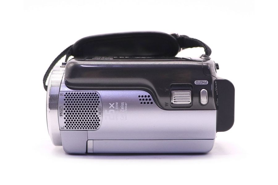 Видеокамера Sony DCR-SR87E