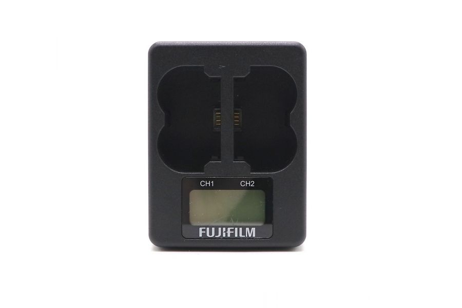 Зарядное устройство Fujifilm BC-W235