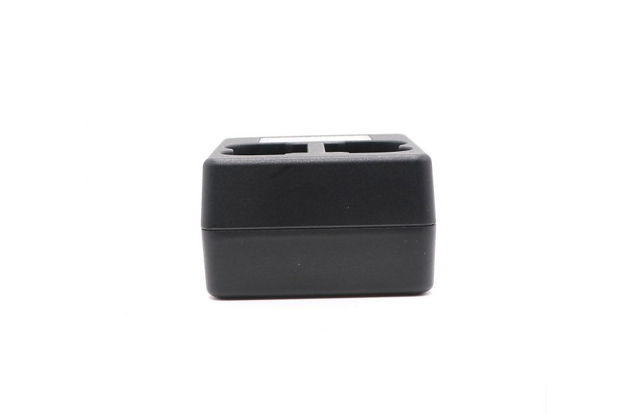 Зарядное устройство Fujifilm BC-W235